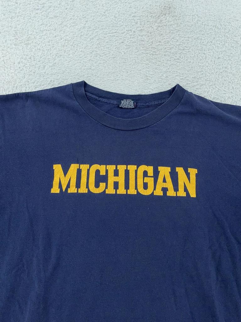 Винтажная футболка Michigan Wolverines Мужская Размер L Синяя Футболка NCAA по американскому футболу Сделано в США 90-е