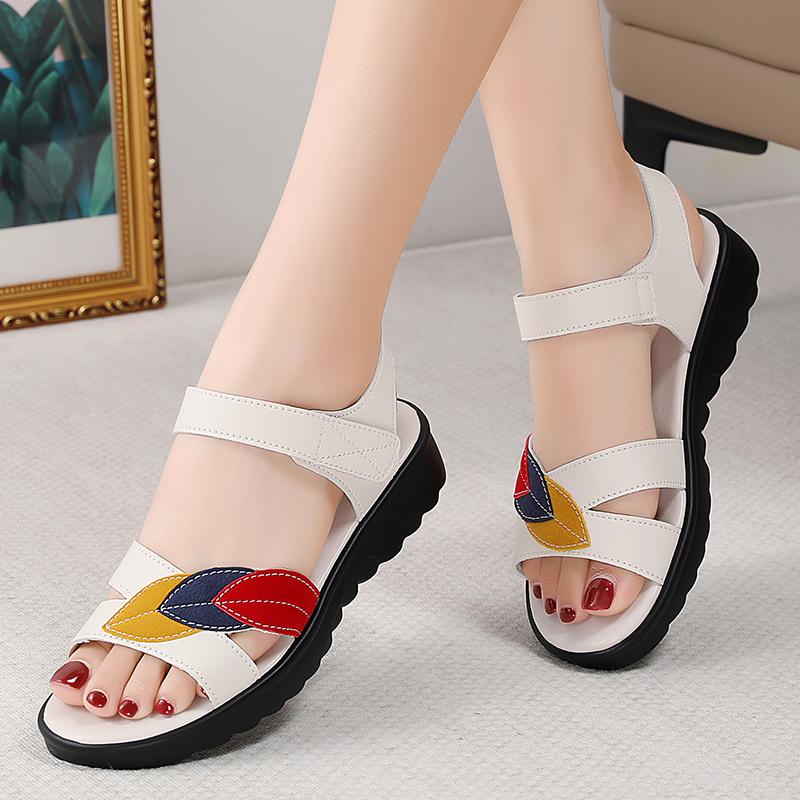 Women Beige Sandals Casual Soft Comfortable Flats Shoes Black Flower Simple Open Toe Sandals for Mother