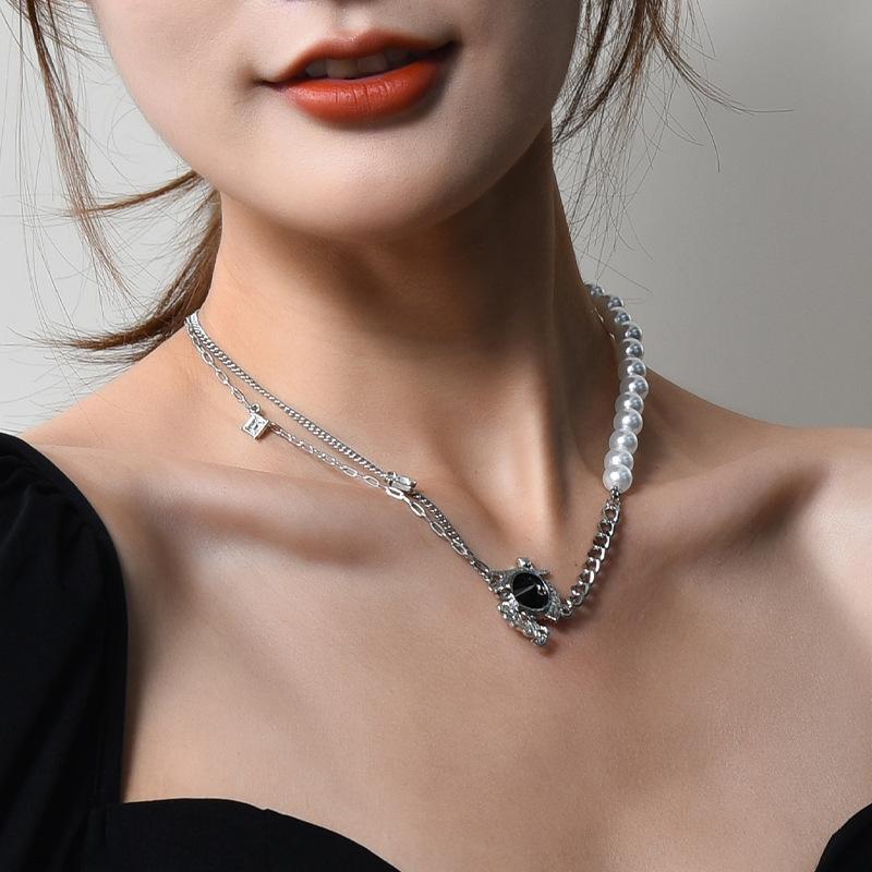 Titanium Steel Letter Square Brand Pendant Necklace Women'S Tide Simple Double-Layer Stacked Collarbone Chain Niche Design Accessories