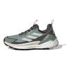 Terrex Free Hiker 2.0 Low GORE-TEX серебристо-зеленые женские кроссовки льняные-зеленые серо-шесть JI1869