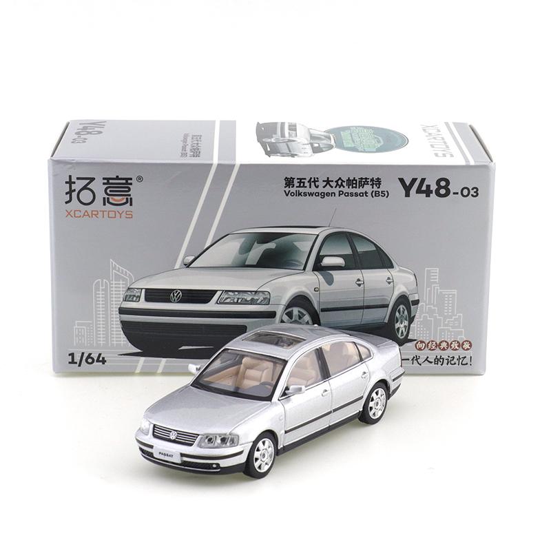 HLTM3 XCARTOYS 1/64 Accord Santana Elantra The First Generation Buick GL8 Diecast Model Toy Vehicles Miniatures Collectibles
