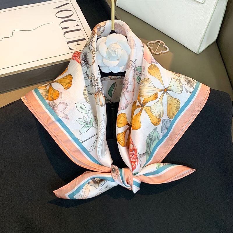 Pink flower silk silk scarf women's mulberry silk small square scarf fashion plain crepe satin high-end silk scarf professional scarf