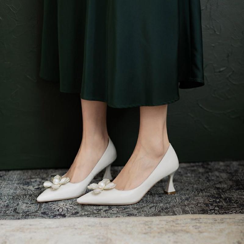 Женская летняя обувь на каблуке Желтые туфли для женщин 2024 Туфли-лодочки на высоком каблуке с острым носком Вечерние туфли на каблуке со скидкой Распродажа