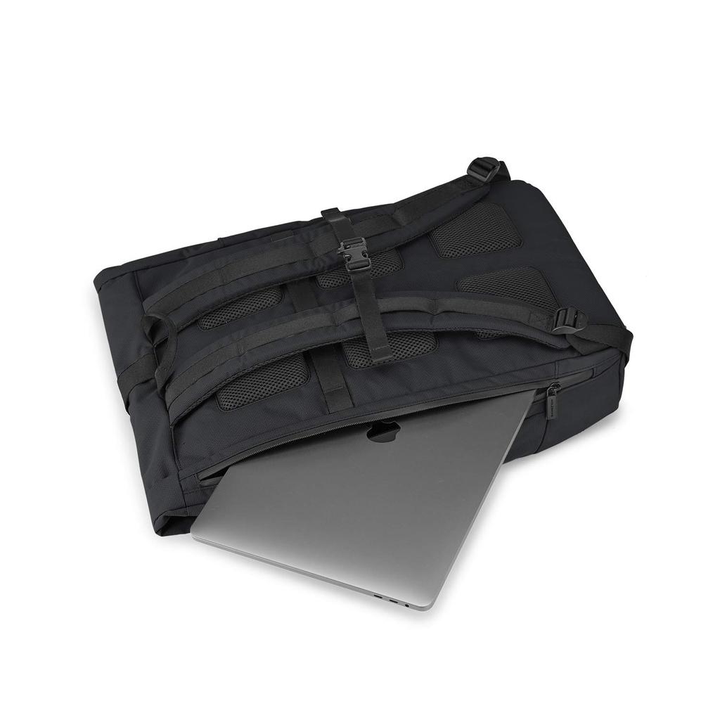 Moleskine Metro Roll-Top Backpack, ET20FMTRBKBK, Black, One Size, Fits 15-inch Devices, Business Backpack