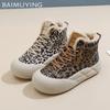 Женские зимние ботинки на платформе с леопардовым принтом и шнуровкой, дизайнерские туфли на плоской подошве из хлопка, модные короткие теплые зимние ботинки 2025 года из плюша