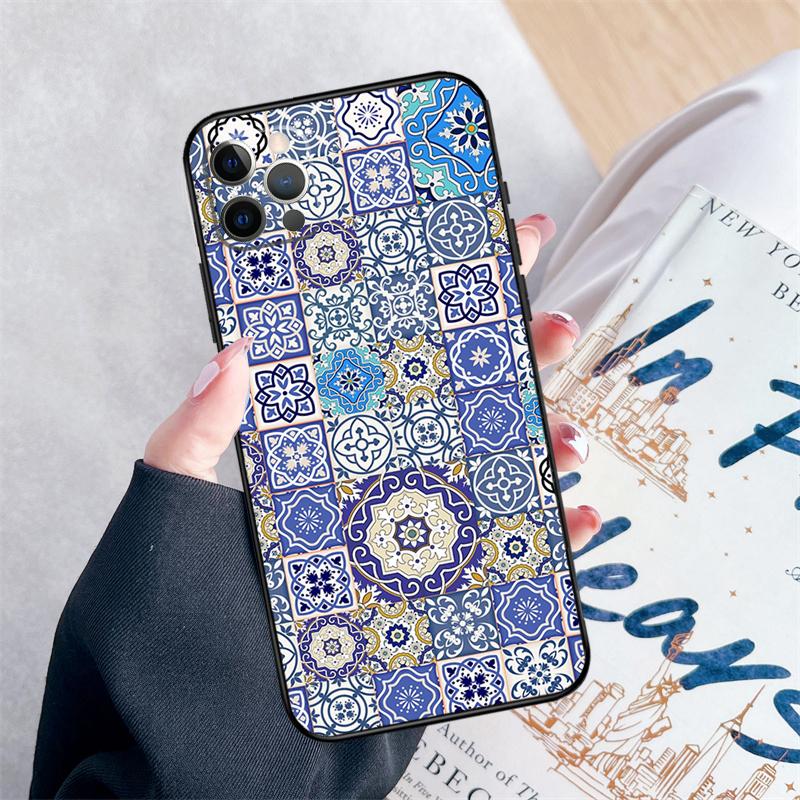 Boho Tile Mosaic Aesthetic Phone Case For iPhone 16 Pro Max 11 12 13 Mini 14 15 Pro Max XR 15 16 Plus 16e Cover Coque