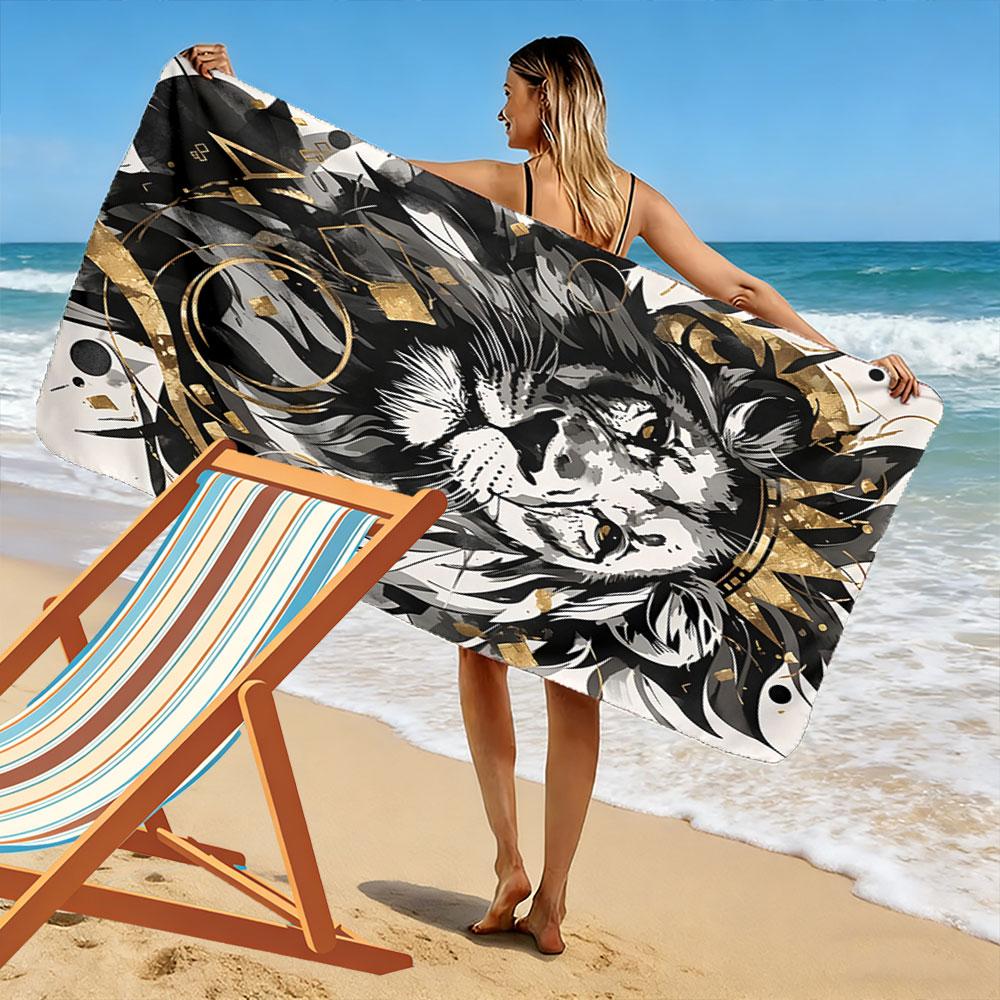 Majestic golden-crowned lion Print beach towel, quick drying, suitable for travel, outdoor sports, jogging, the beach and swimming, gift