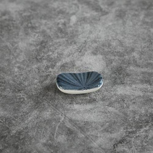 Japanese Style Ceramic Chopstick Rest Nordic Minimalist Home Hotel Spoon Chopstick Holder