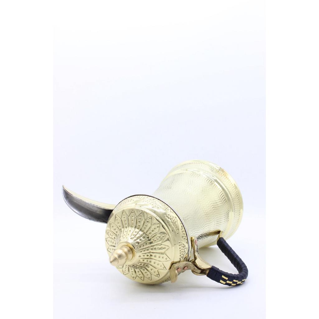 Татуировка руки связала обработанный цвет золота кофейника Далла Мрра 28 см