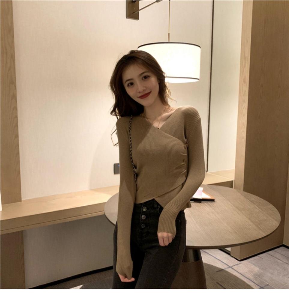 Женский трикотажный свитер с V-образным вырезом, облегающего кроя, с длинным рукавом - Осень/Зима 2025, корейский стиль