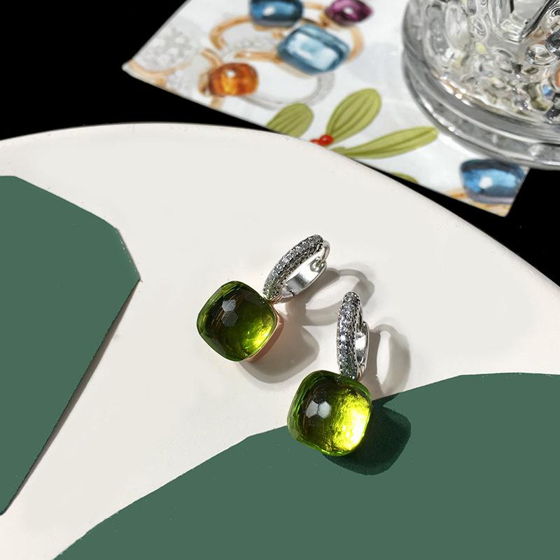 Серебряные серьги с темперой и бриллиантами конфетного цвета, квадратные серьги-гвоздики с кристаллами