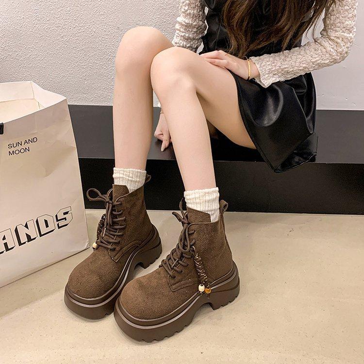 Женские ботинки Мартина 2025 осень новые короткие ботинки ботинки прерий ковбойские ботинки вестерн маленькие на толстой подошве большие желтые ботинки