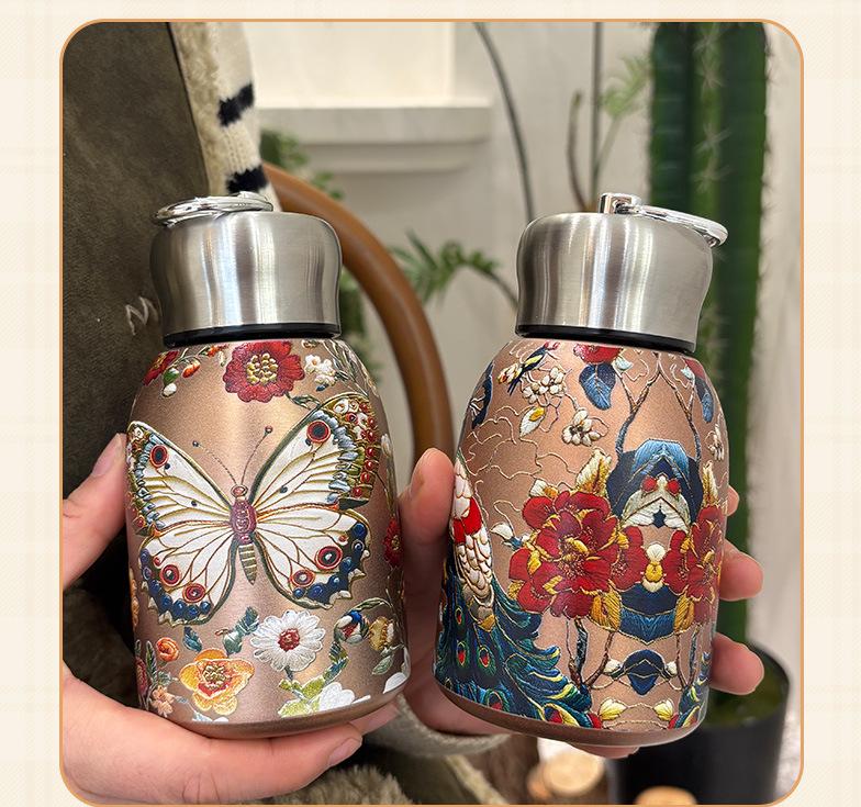 Элегантная ретро золотая чашка-термос с бабочкой и павлином - креативный подарок для дам