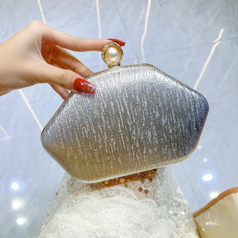 Fashionable Three-dimensional Irregular Evening Dress Bag Evening Gown Bag Ladies' Clutch Bag