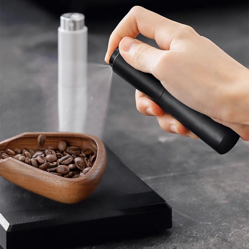 3pcs Set Wood Coffee Bean Dosing Tray Anti-static Spray Bottle Measuring Spoon Espresso Dosing Tray Weigh Coffee Bean Container