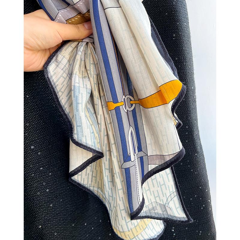 Korean Fashion and Artistic Lines High-end and Fashionable Streamers Multi-function Professional Scarf Neck Protection