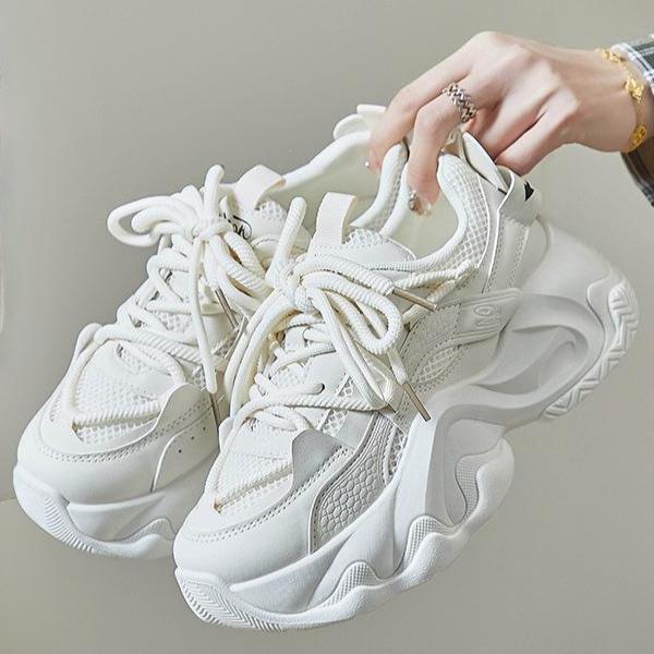 Korean Version of Spring Student Sports Running Shoes, Casual Shoes for Height Increase