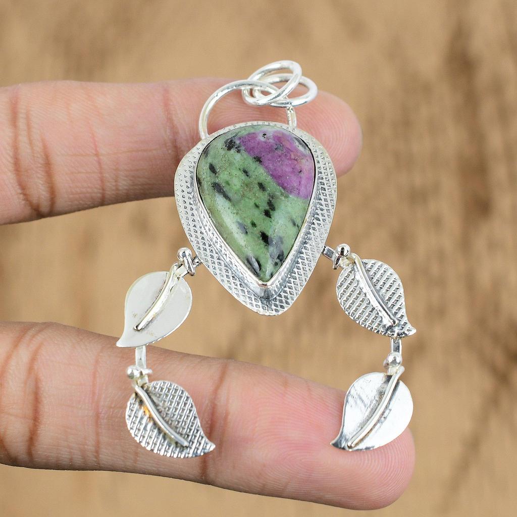Natural Ruby Zoisite Gemstone Jewelry 925 Sterling Silver Pendant For Girls