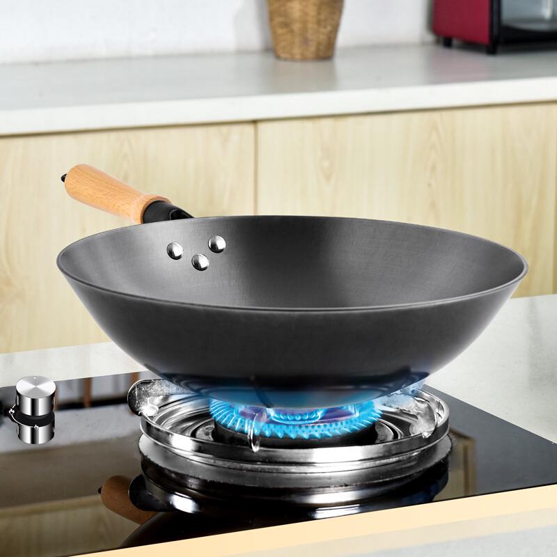 Xin Yi Fan Cast Iron Non-Stick Wok