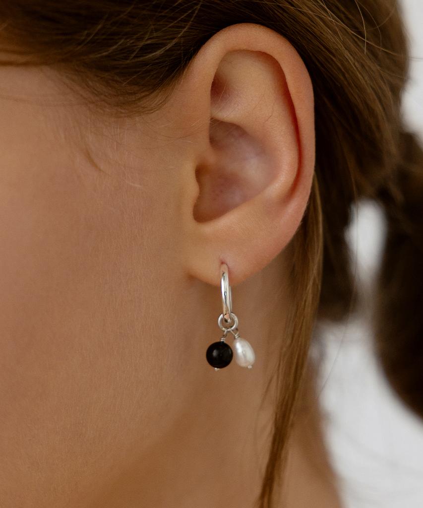 Серьги-кольца с подвесками из жемчуга и оникса Tatiana Ec3270