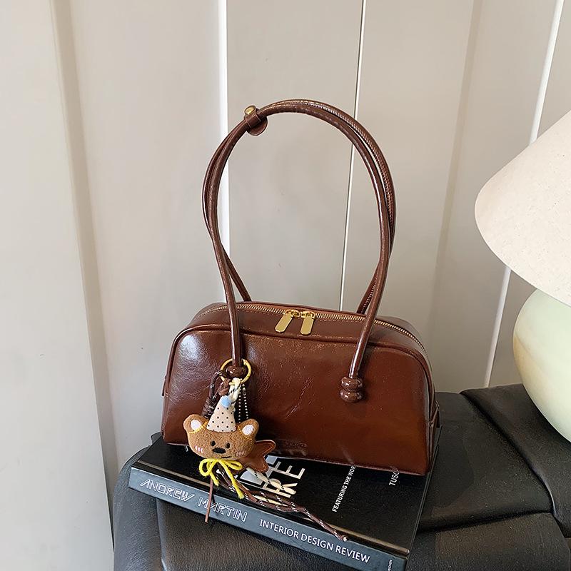 Ретро сумка женская большой вместимости 2025 новая осень и зима универсальная повседневная на плечо подмышку сумка текстурированная дорожная сумка-подушка