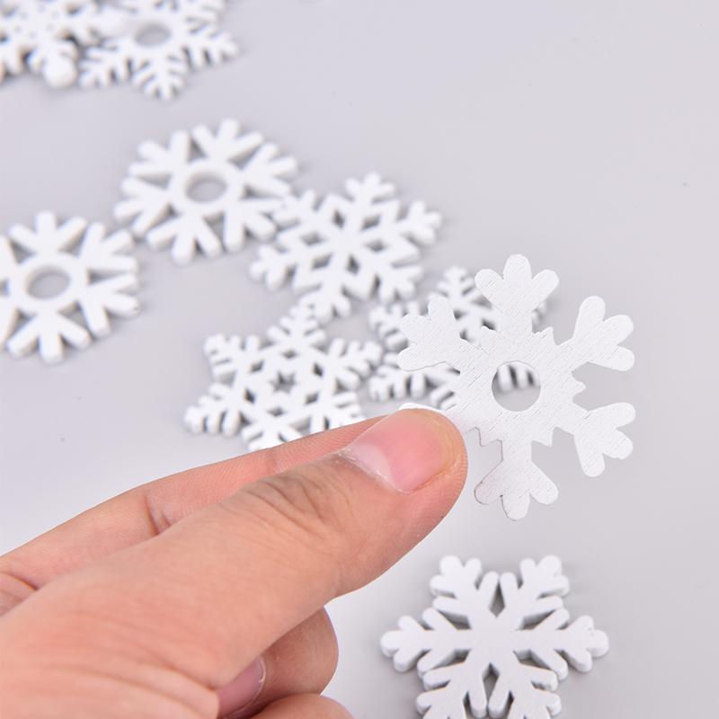 50Pcs Mix Shape Wooden White Snowflakes Christmas Ornaments Xmas Wood Pendants