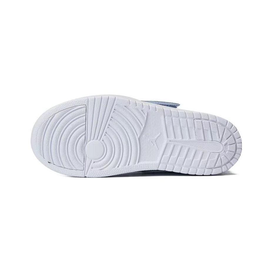 Детские кроссовки Air Jordan Sky Jordan 1 PS Blue Tint White Ice-Blue BQ7197-411