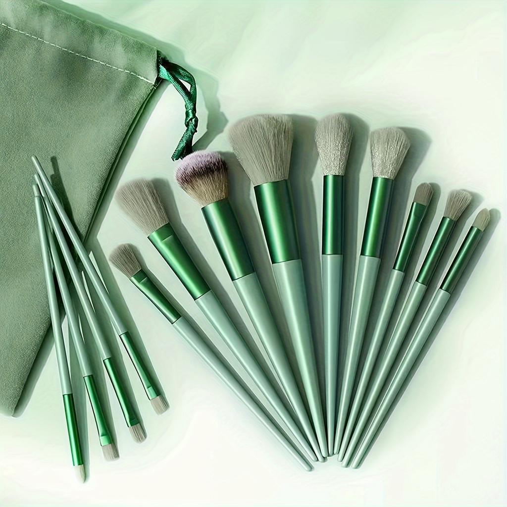 13-Piece Pro Soft Fluffy Makeup Brush Set Premium Cosmetic Eyeshadow Blending Brushes Kit for Women ABS Plastic Rod and Gentle Polyester Bristles