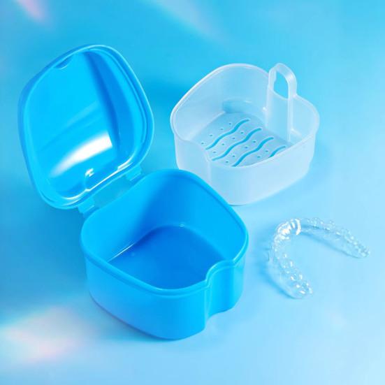 Dentures Case Portable Soaking Denture Bath Box with Strainer Basket Invisible Brace Retainer Mouth