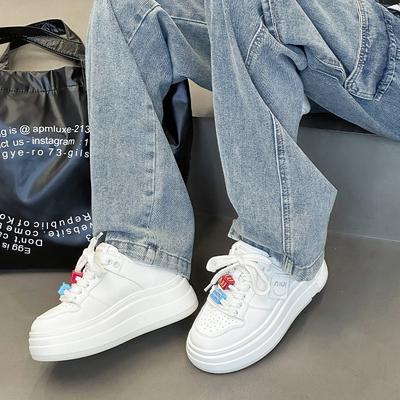 Кожаные маленькие белые туфли женские весенние новая тенденция декоративная пряжка туфли на платформе толстой подошве высота маленькие повседневные туфли