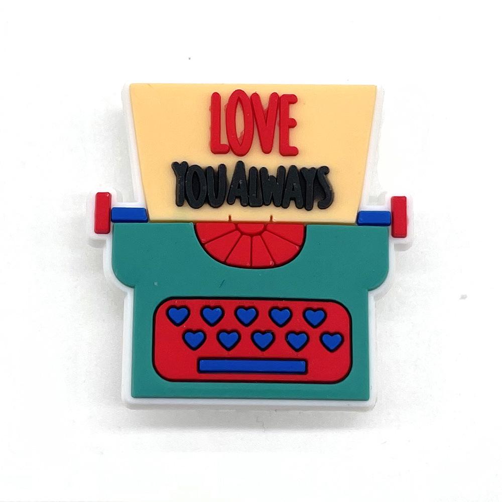 Клоги на День святого Валентина с декоративной пряжкой в виде цветка - Съемные аксессуары для западной садовой обуви