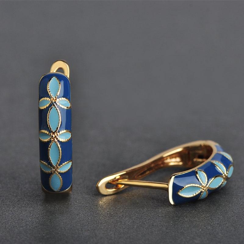 Женские серьги из ювелирной эмали с английским замком. Размер: 2 * 0,6 см