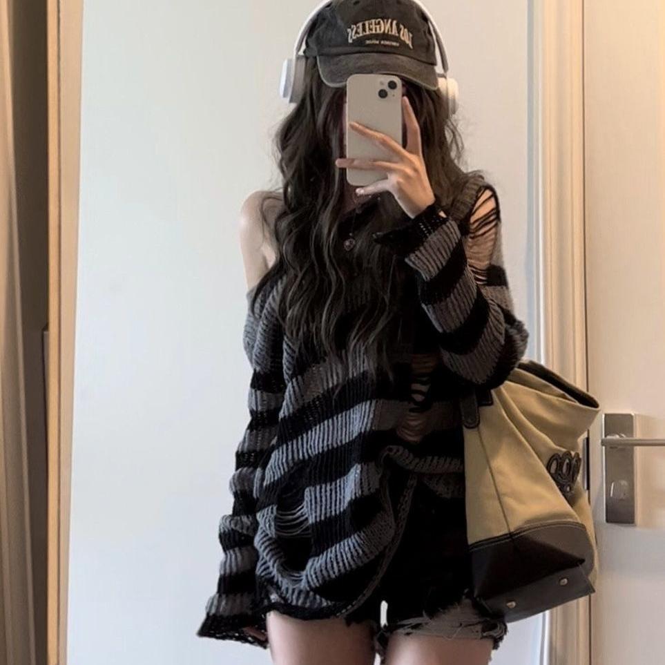 Gothic Streetwear Striped Knitted Sweater Women Harajuku Punk Hollow Out Jumper Hole Loose All-match Tops Grunge E-girl