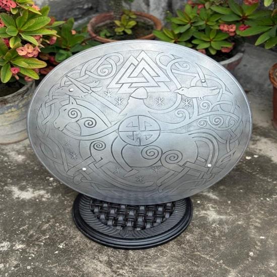 Один на Слейпнире Щит викинга Скандинавская мифология Настенный декор Ручной работы Алюминиевый Круглый Щит Бог Севера Стена Реквизит для косплея