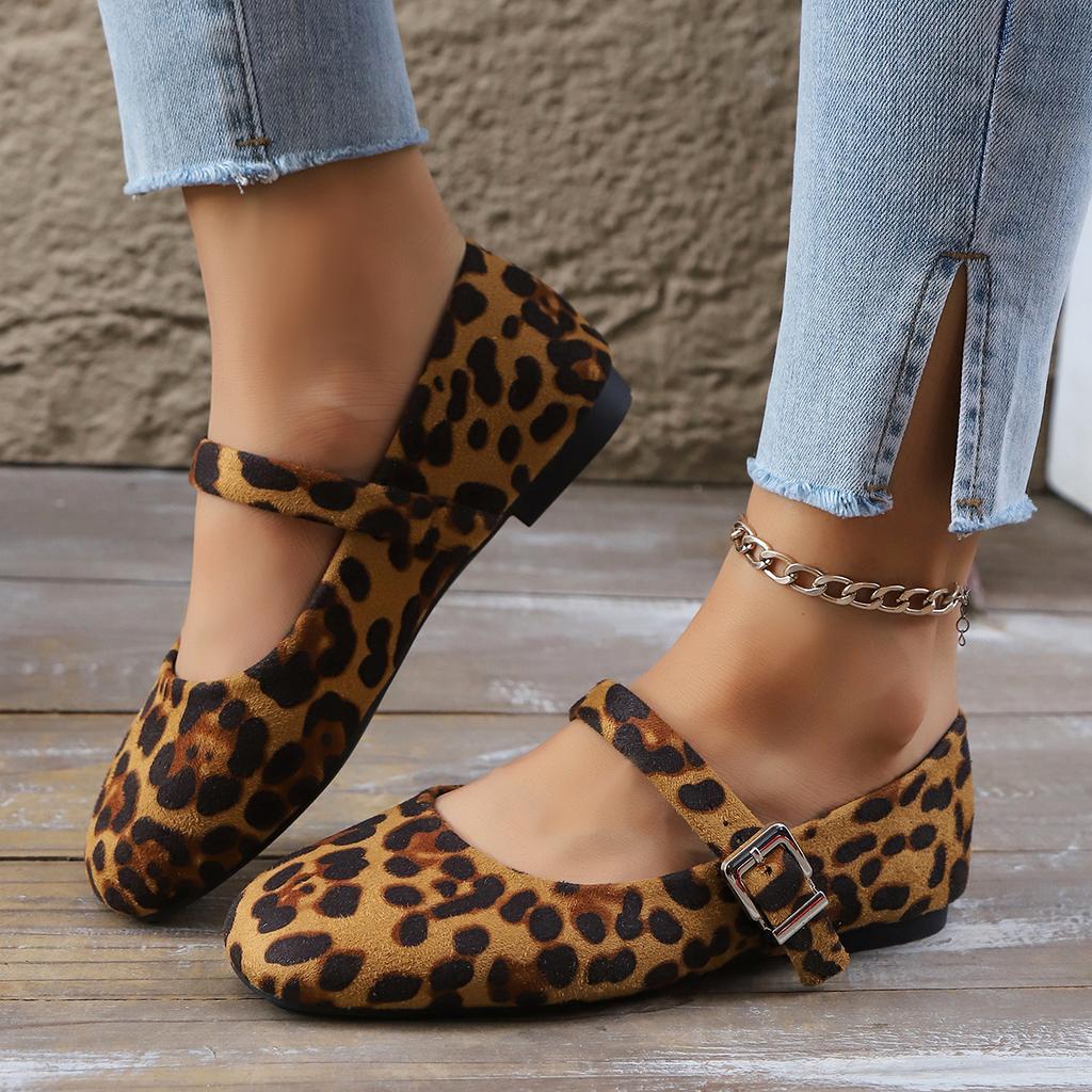 Fashion Sexy Leopard Low Heel Mary Jane Shoes Women 2025 Summer Round Toe Instep Buckle Strap Ballet Shoes Fashion Soft Sole Pumps