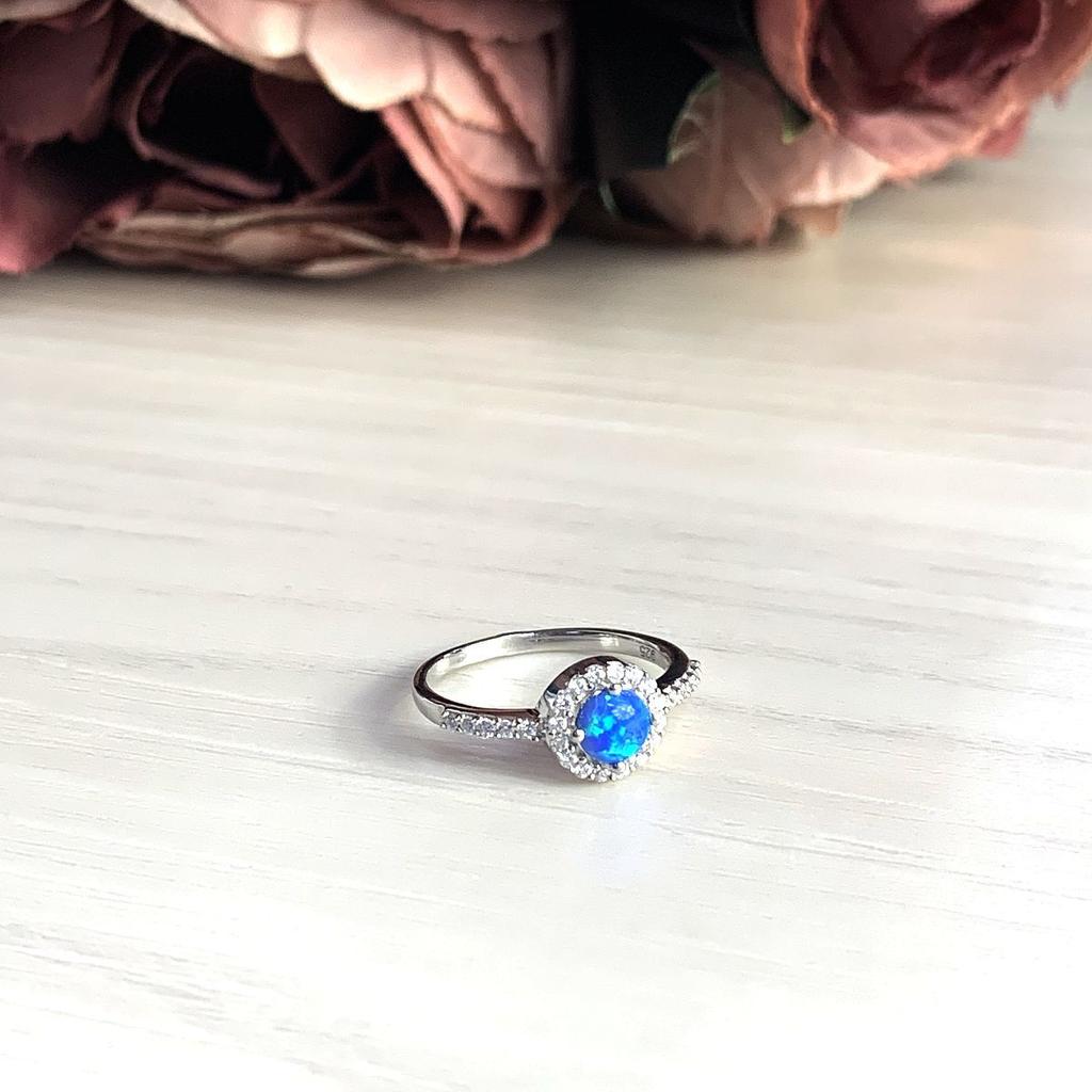 Серебряное кольцо с опалом 0.203ct (1919859)
