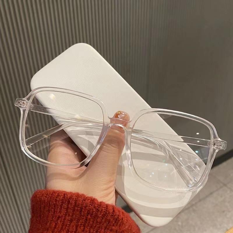 Антисиние очки для студенток, черные, прозрачные, без степени, тренд на круглое лицо, который можно сочетать с близорукими мужчинами