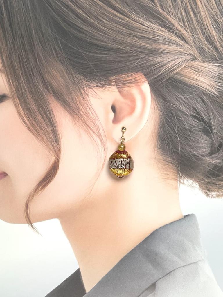 Venetian Glass Gold Foil Silver Foil Disc Big Motif Earrings with Silicone Cover [Cherr] AC302AC303