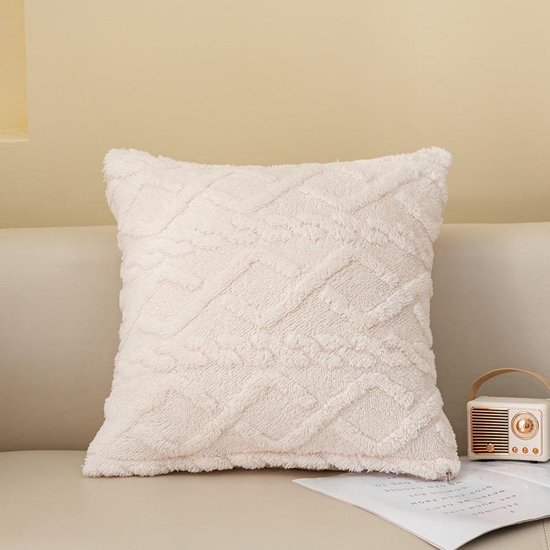 Однотонная зеленая плюшевая наволочка с ромбами для дивана