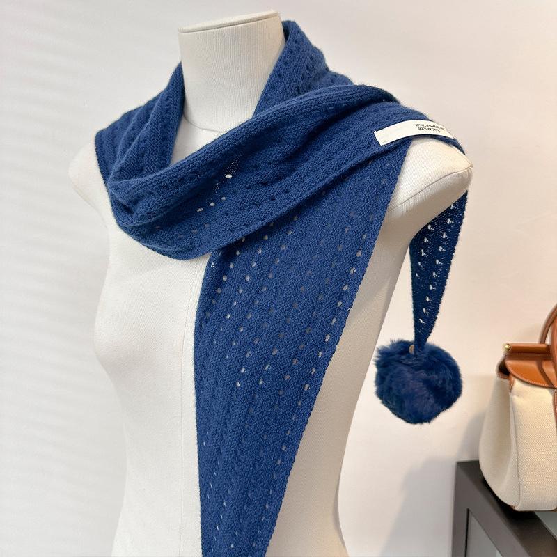 100% Wool British Triangular Scarf Scarf for Women Head Scarf Knitted Scarf Warm Soft Cashmere Poncho Echarpe Stole Party