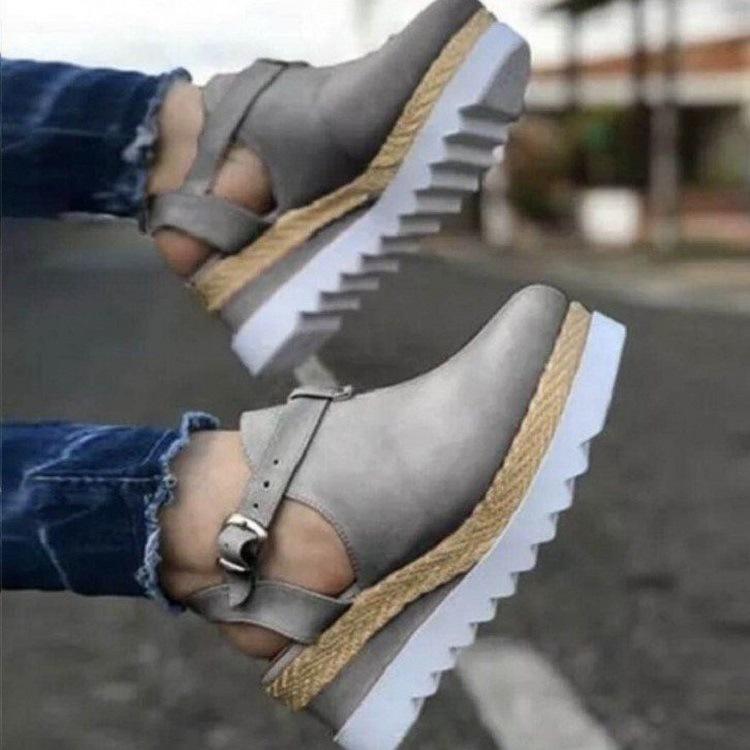 Модные сандалии для женщин. Новая мода на танкетке. Лето 2024. Повседневная удобная резиновая подошва. Нескользящая обувь на платформе. Размер плюс.