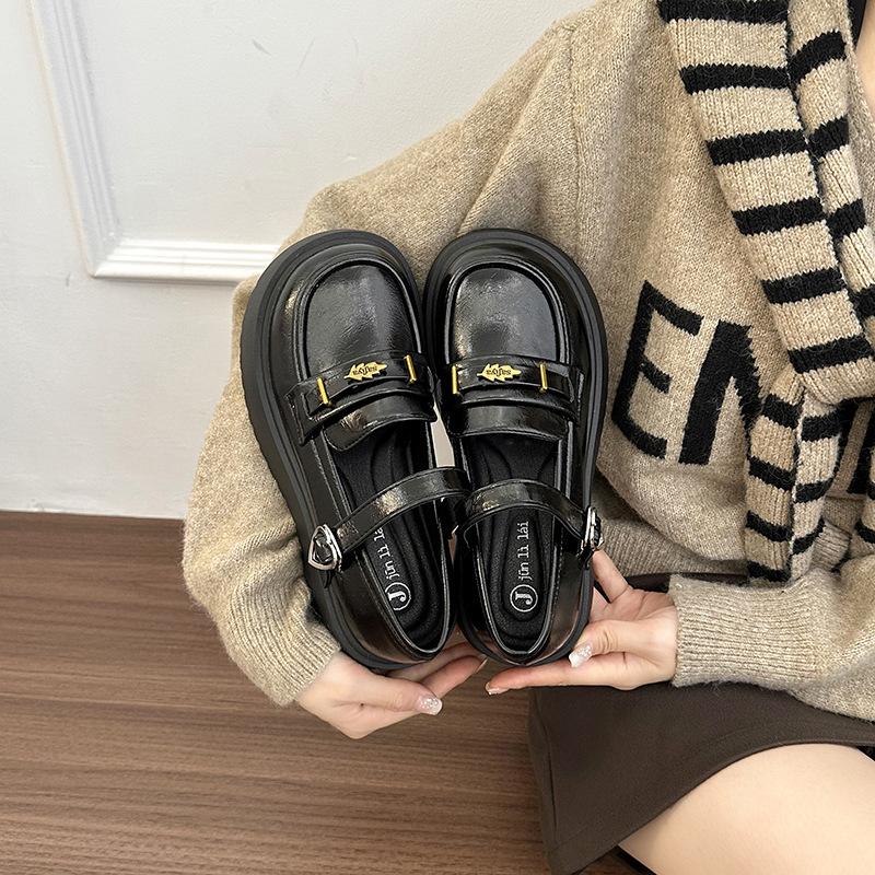 2025 осень новая платформа удобные лоферы женские на одной педали ретро маленькие кожаные туфли британский стиль толстый каблук одинарные туфли женские