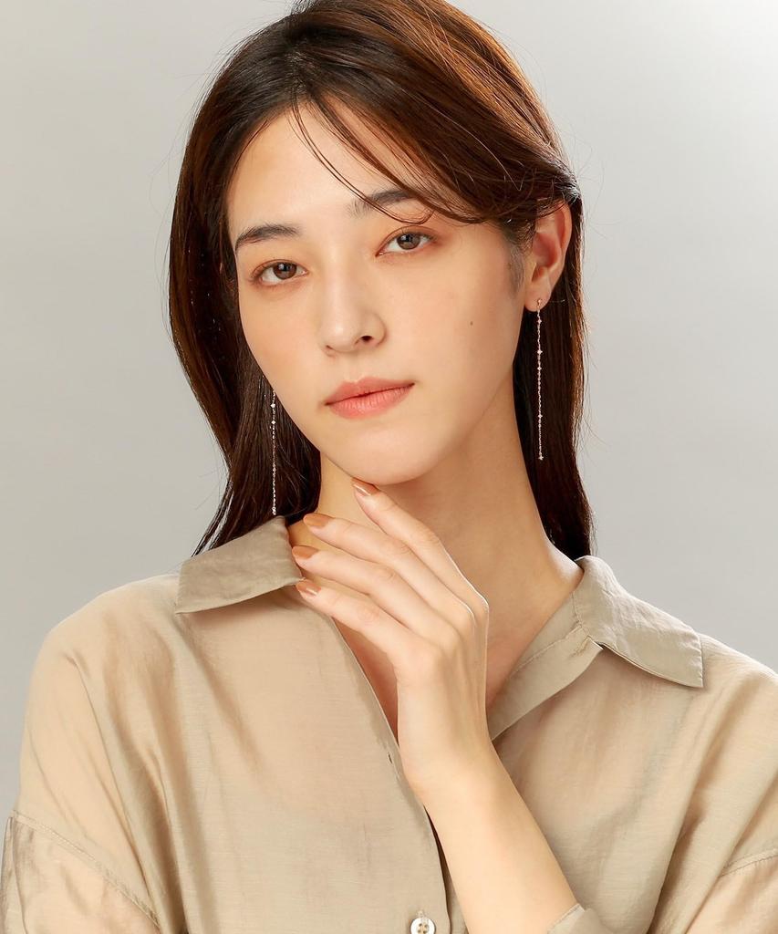 Earrings K10 Diamond Random Station Stud Earrings 40576569 Yellow Gold 00 [Kokoshnick] Women's (104)