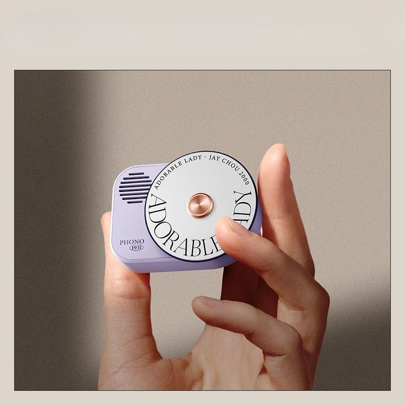 Car Air Fresheners Retro Creative Car Fragrance Phonograph Air Outlet Rotating Perfume Accessory Unique Auto Aromatherapy