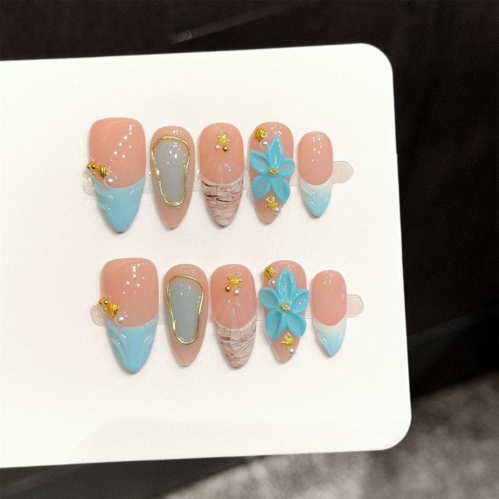 Almond False Nails Ocean Style 3D Carving Design 10 Pieces Lightweight Comfortable Wear