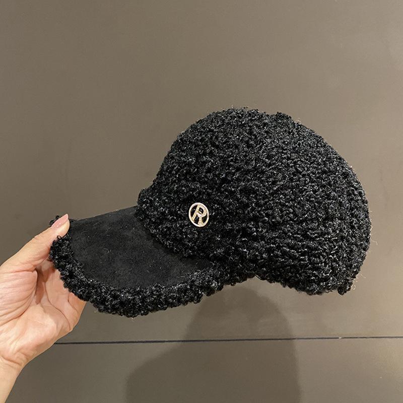 Hat women's autumn and winter new lamb wool cap letters show the face small fashion versatile warm baseball cap tide
