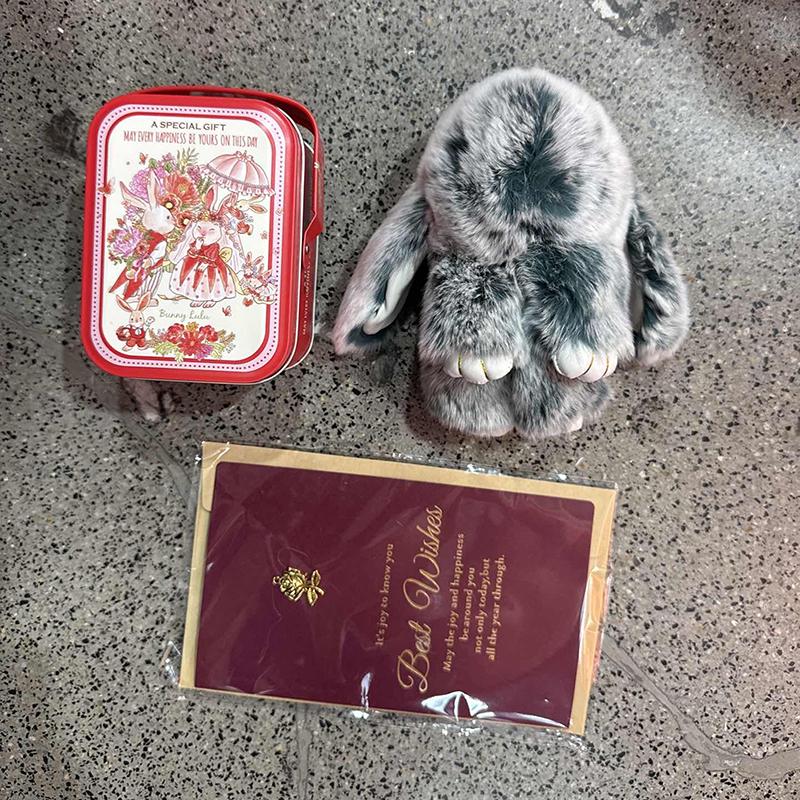 Брелок Зайчик Лулу с Пасхальным Рождественским Зайчиком Подарочный Набор День Учителя Подарок на День Рождения