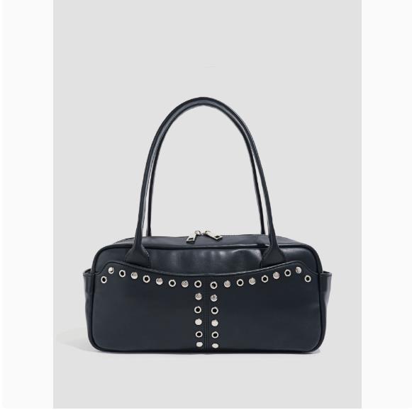Fashion Luxury PU Leather Shoulder Bag For Women New Rivet Bowknot Punk Style Black Armpit Bag Female Large Clutch Handbag Purse