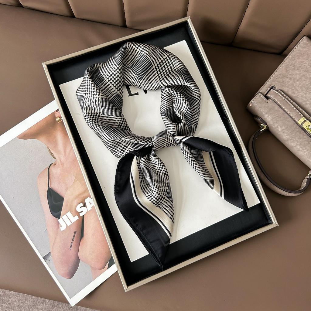 Шелковый шарф женский модный универсальный высокий смысл 70 квадратный шарф защита шеи шарф ретро шарф сумка