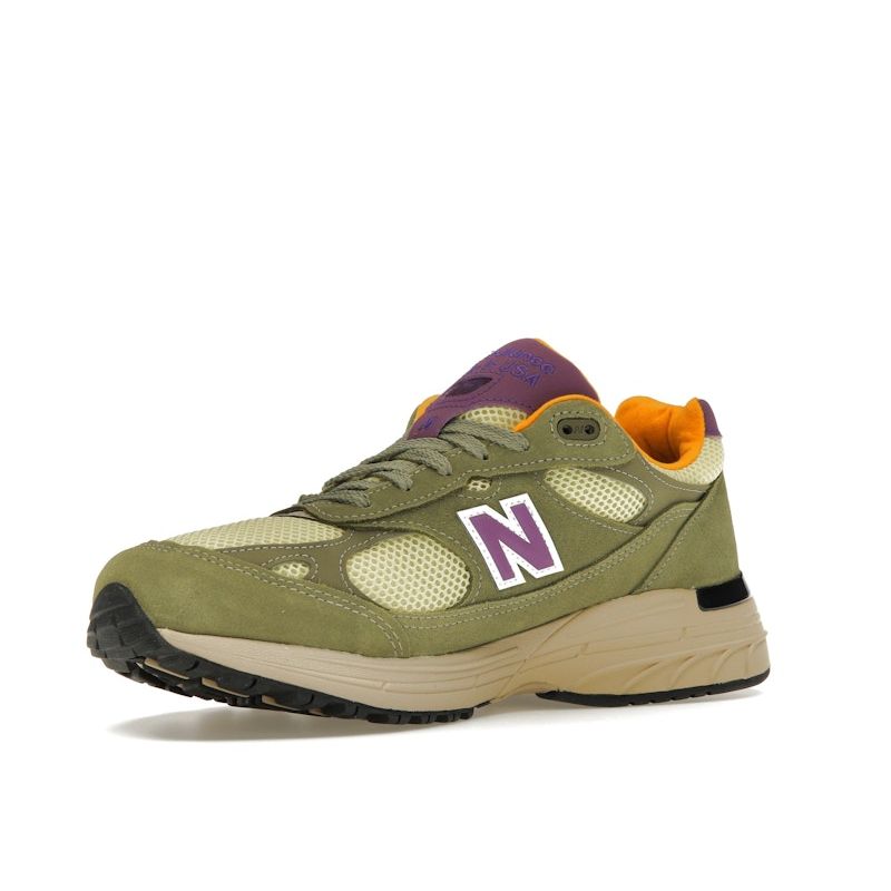 Кроссовки унисекс Teddy Santis x New Balance 993 Made in USA Olive Leaf Maize Зеленые U993OL